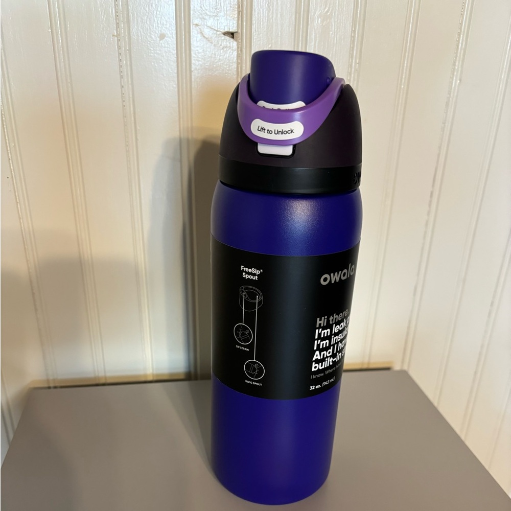 NWT Owala Twilight Zone 32 oz